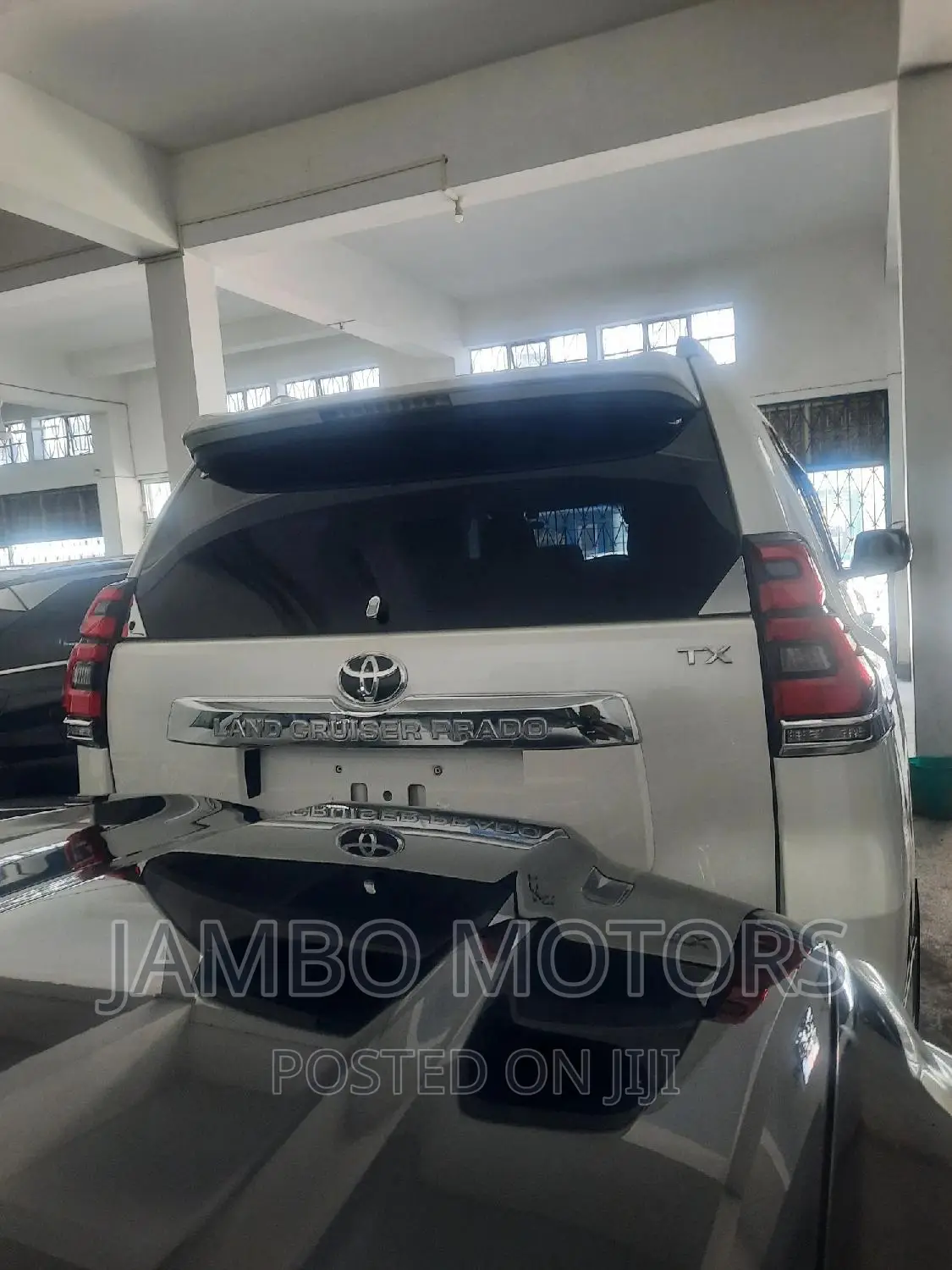 Toyota Land Cruiser Prado 2.8 2017 Silver