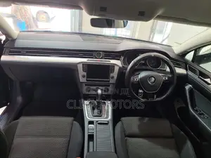 Volkswagen Passat 2017 Gray