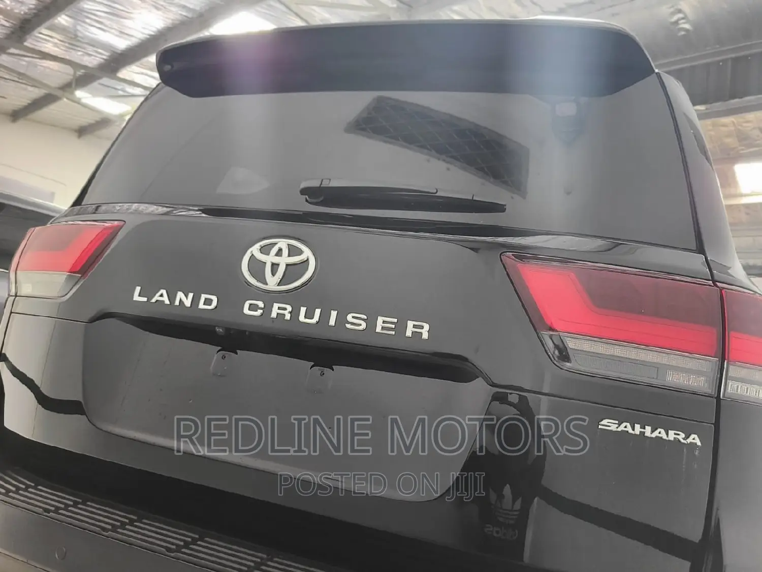 Toyota Land Cruiser 2022 Black