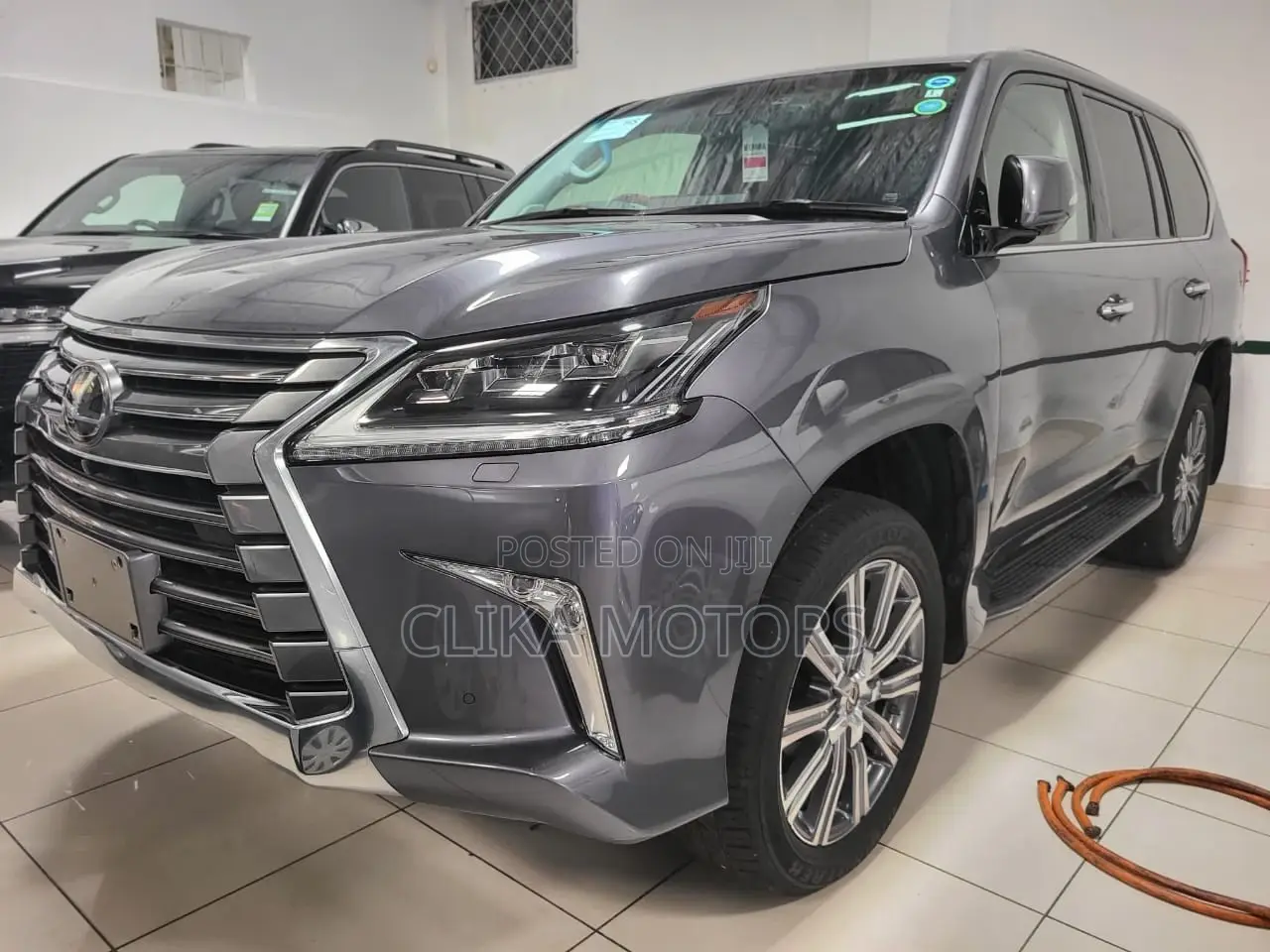 Lexus LX 2016 Gray