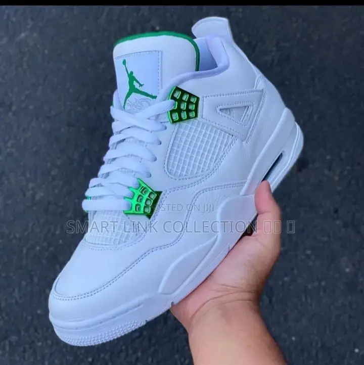 J4 Metallic Red and Green