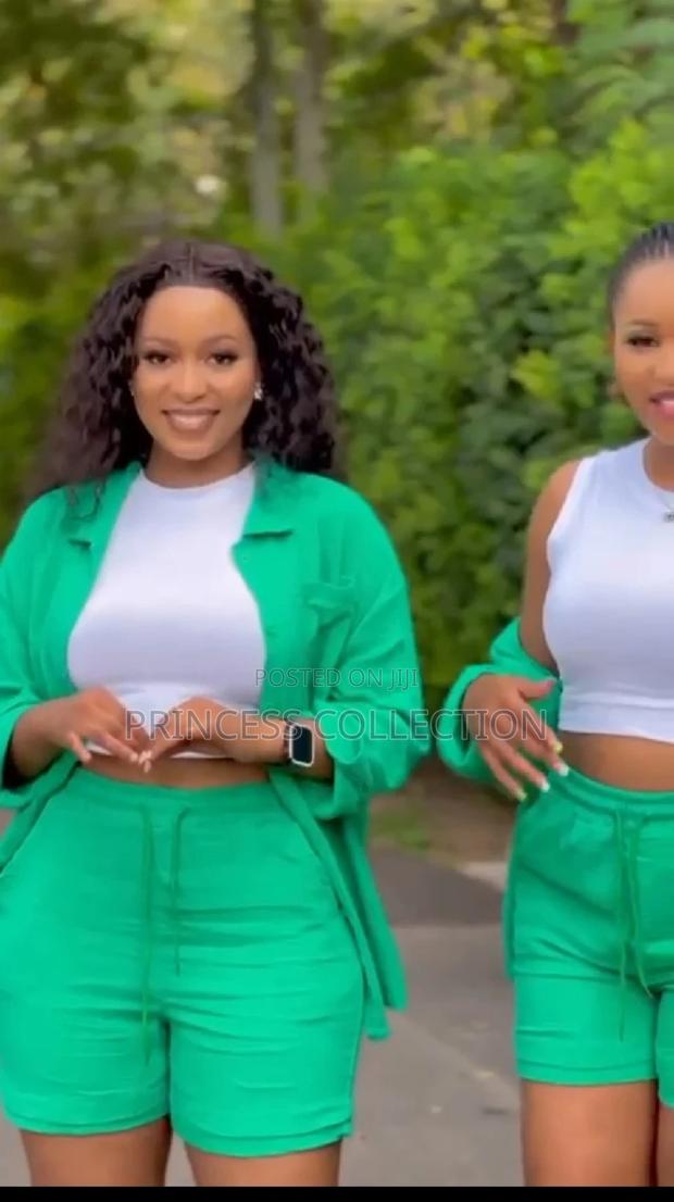 Two Piece Short Suit - thumbnail 10