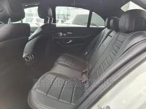 Mercedes-Benz E220 2016 Pearl