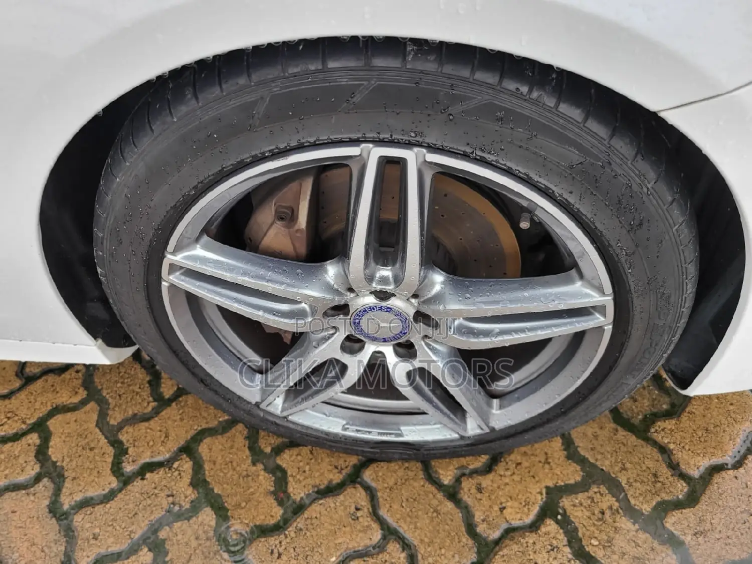 Mercedes-Benz E220 2016 Pearl