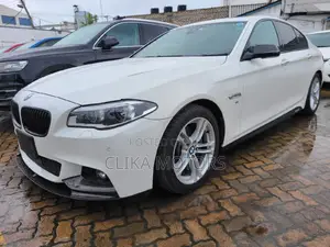 BMW 523i 2016 Pearl