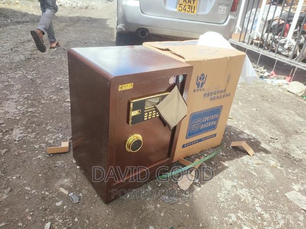 Safe Box Safe Box Save Safe Box Safe Box Save Safe - thumbnail 2