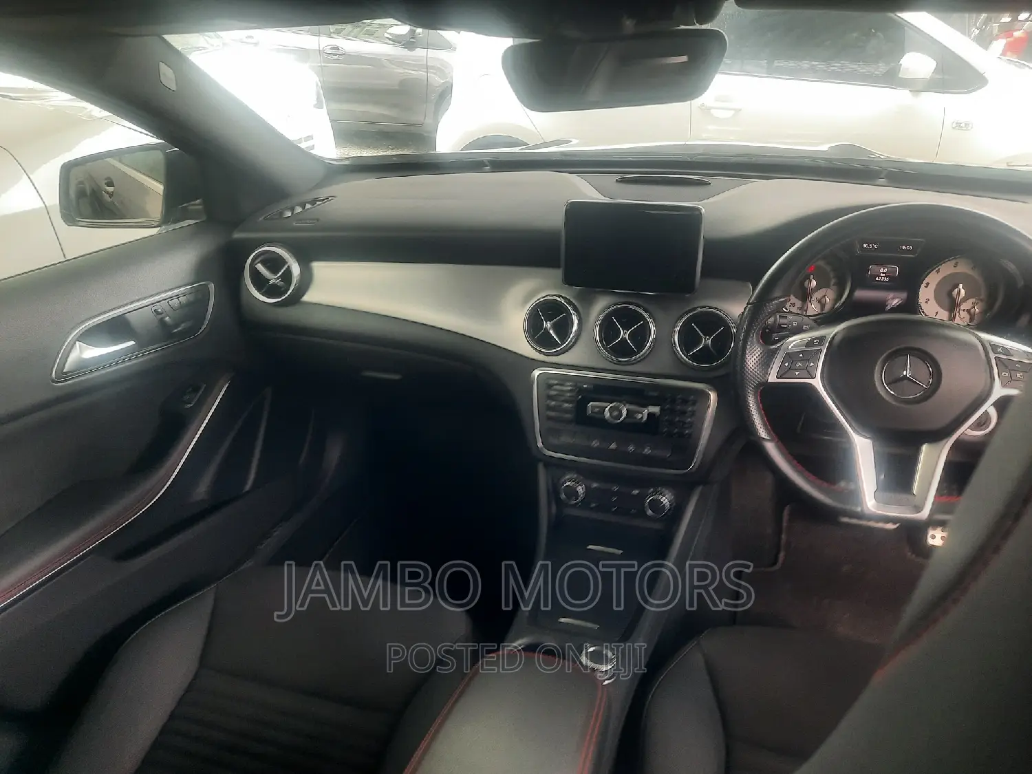 Mercedes-Benz GLA 250 2017 Black