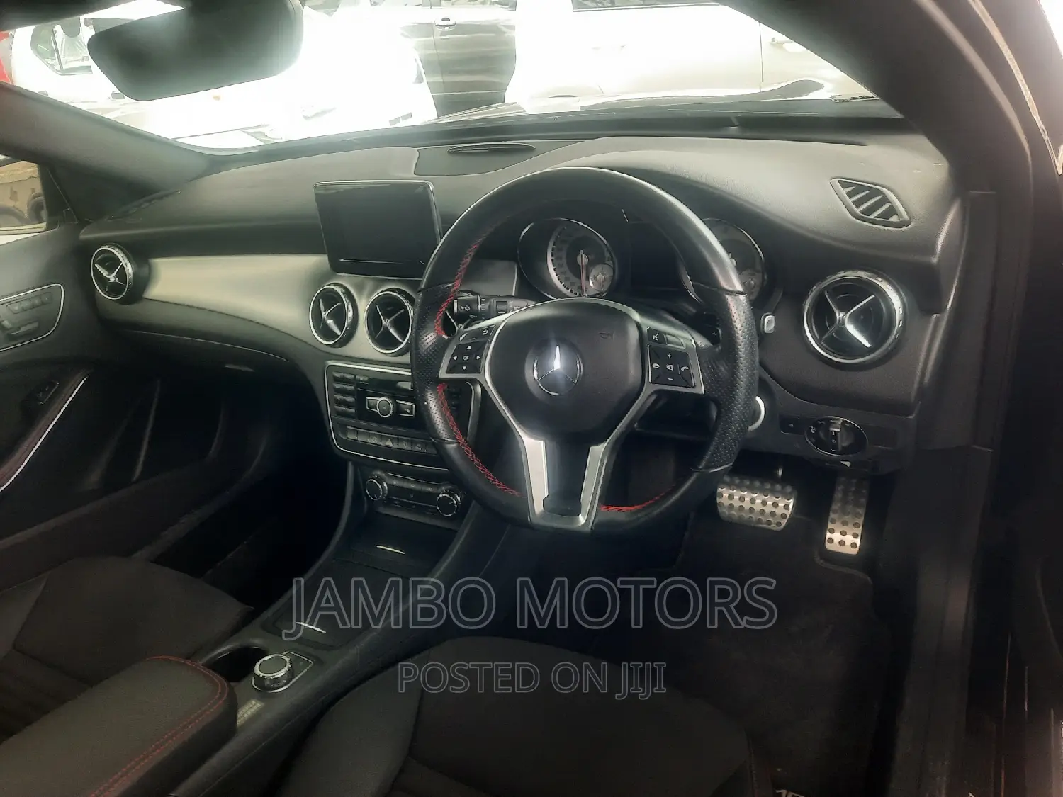 Mercedes-Benz GLA 250 2017 Black