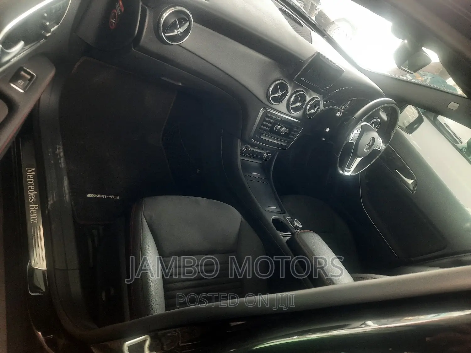 Mercedes-Benz GLA 250 2017 Black