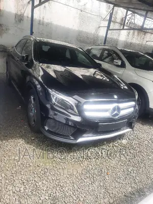 Mercedes-Benz GLA 250 2017 Black