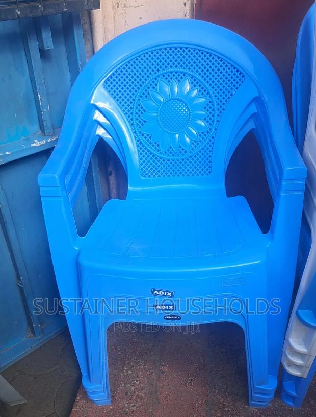 Normal Adix Plastic Chairs - thumbnail 3