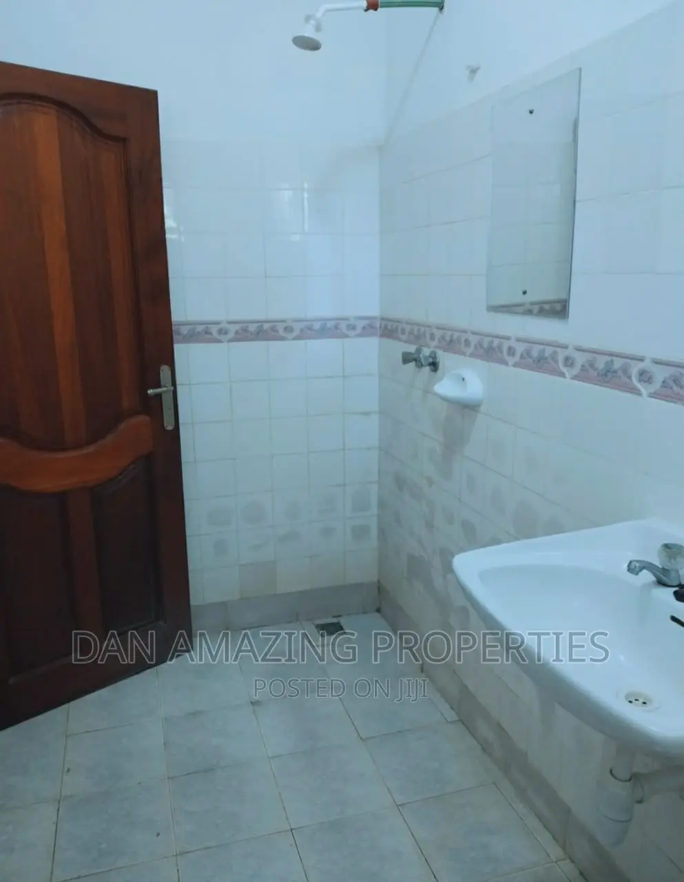 5bdrm Villa in Malindi for sale