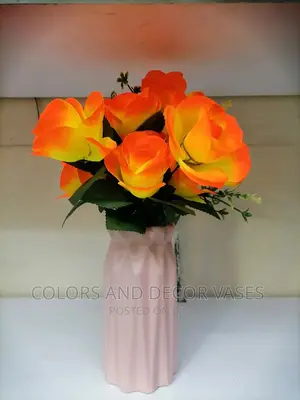 Flowers and Vases KSH 700