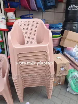 Easy Plastic Chairs/ Skyplast