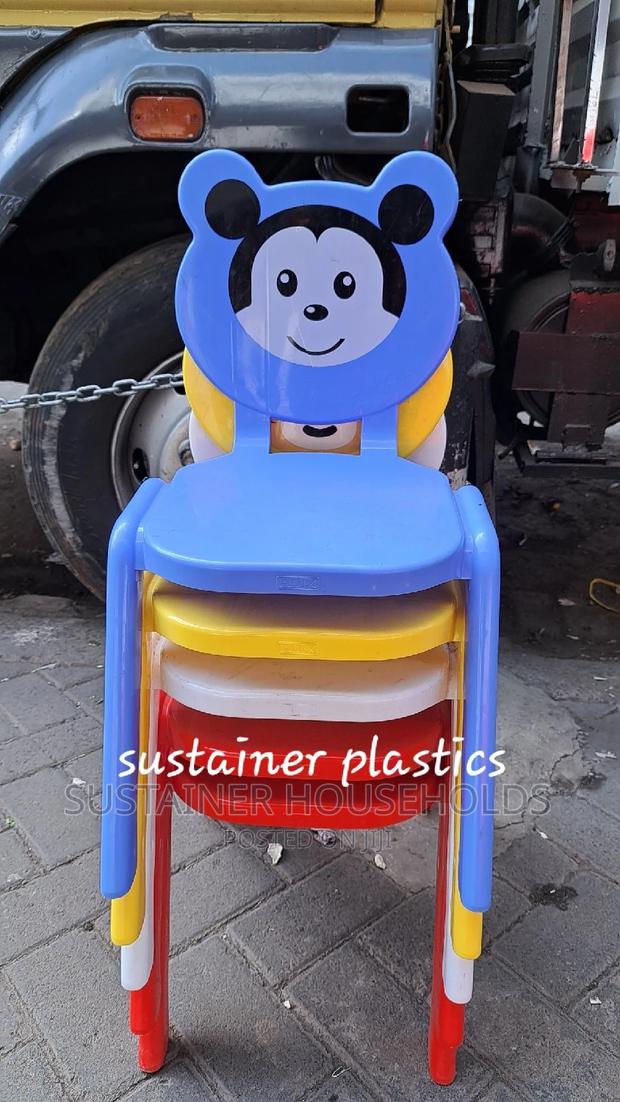 Kids Plastic Chairs - thumbnail 3