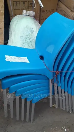 Blue Plastic Chairs With Metallic Silver Legs