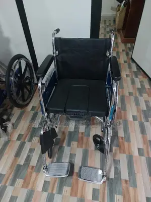 Standard Wheelchair With Commode