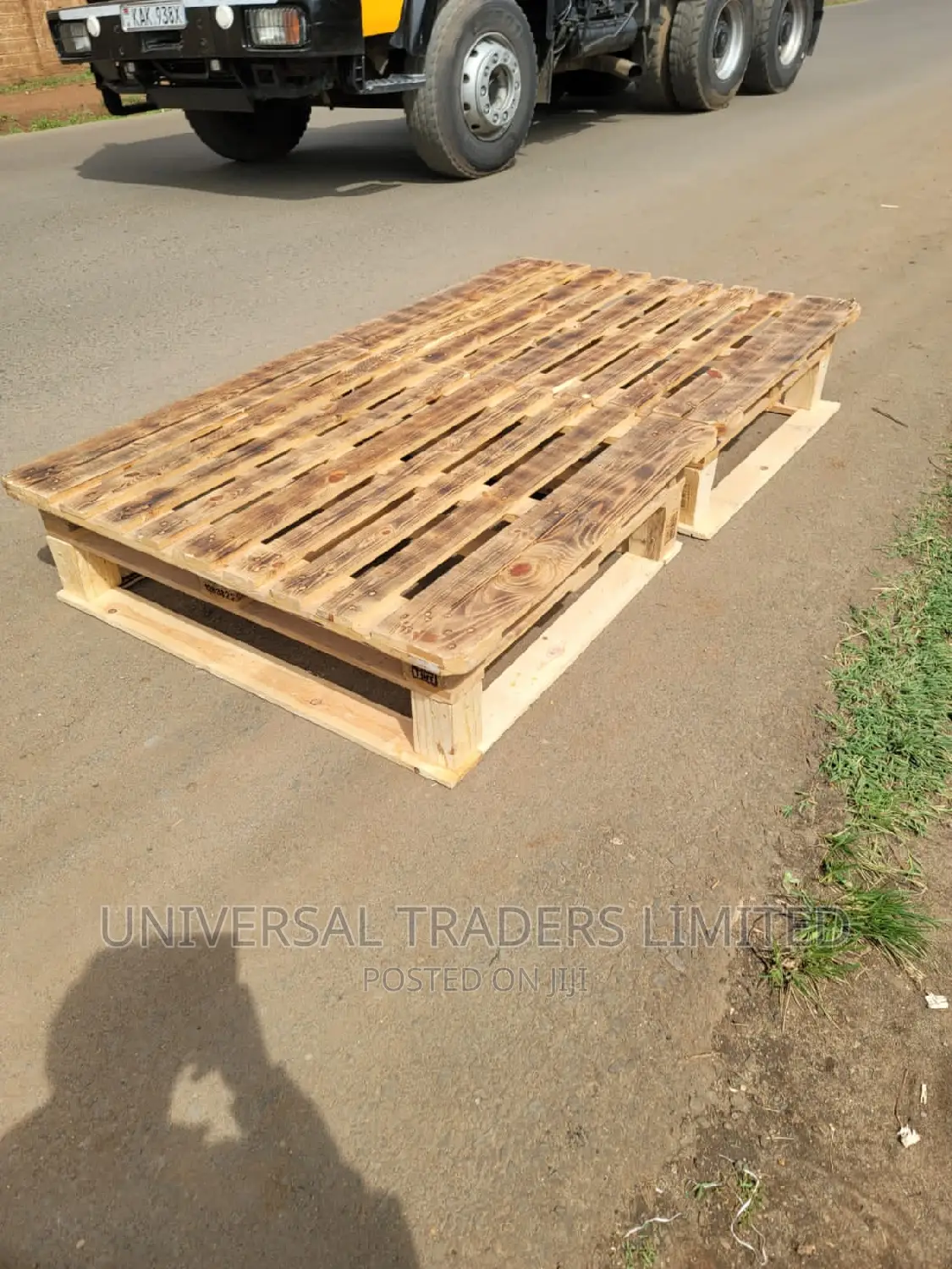 Strong Pallet Bed - DIY Detachable Pallet Bed - Size 4x6 Bed