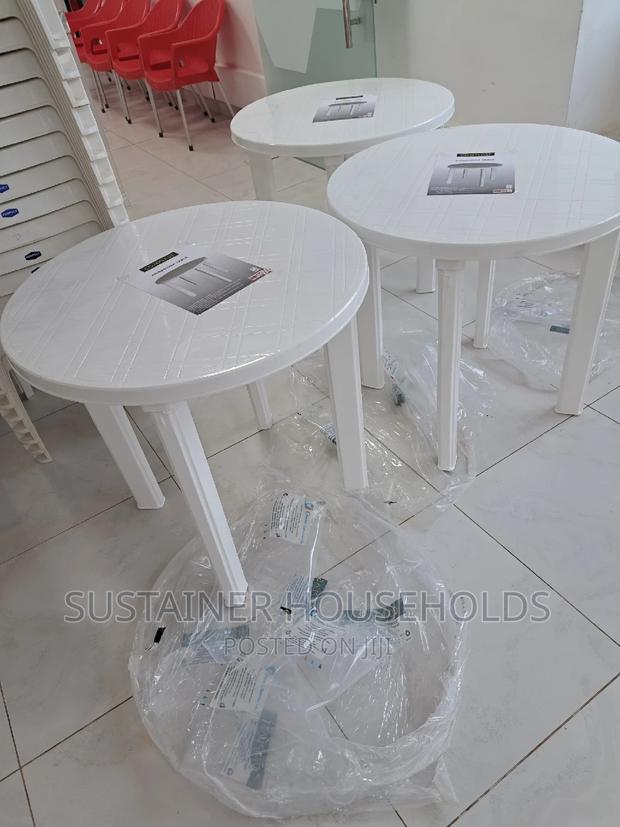 White Complast Round Plastic Table - main view