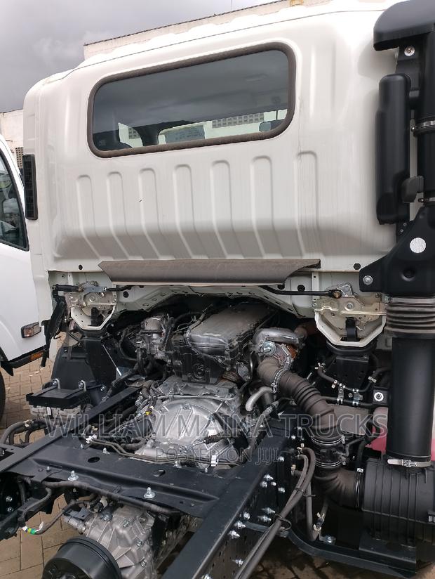 Isuzu FRR Truck