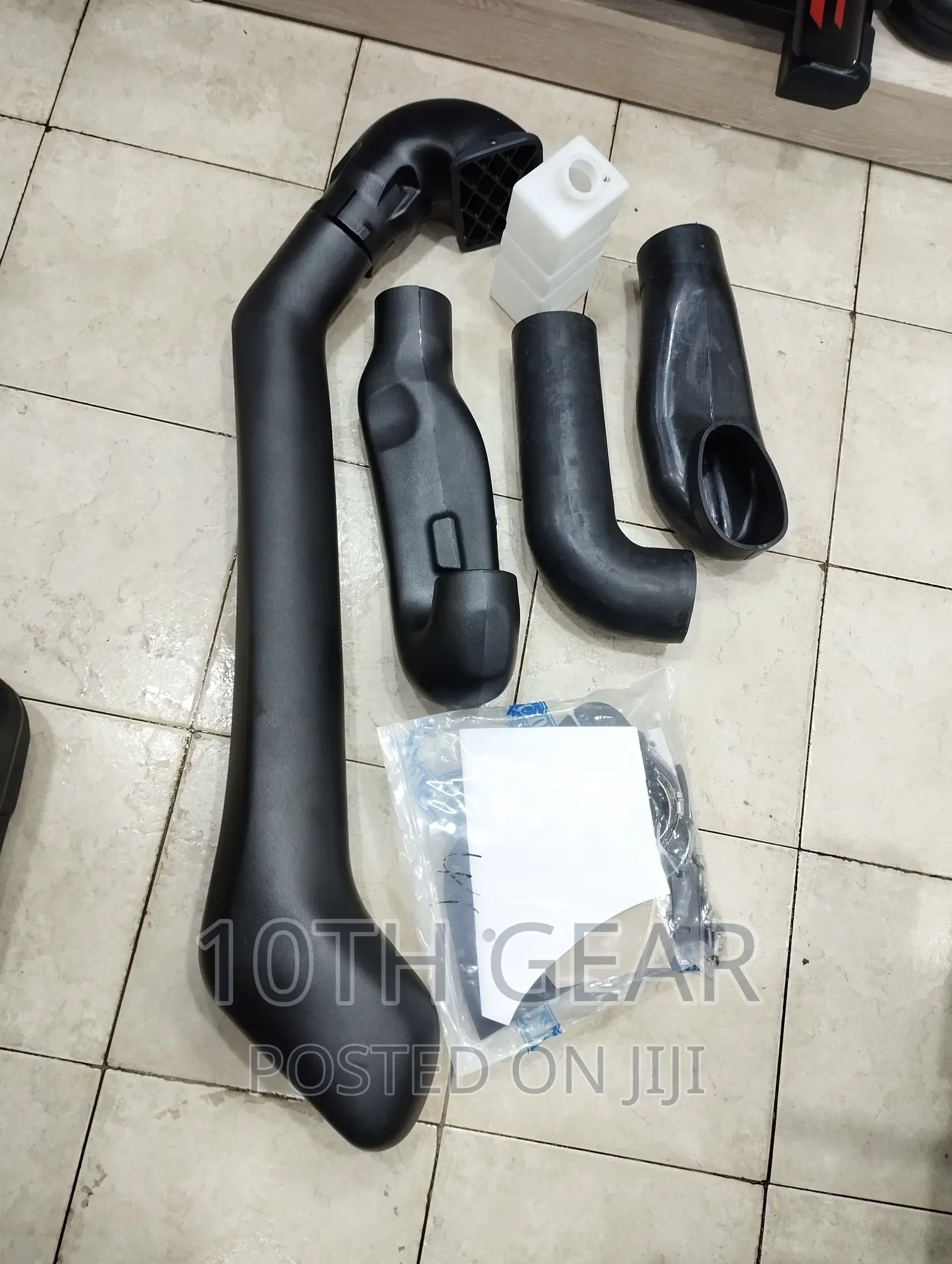 Snorkel Pajero V93