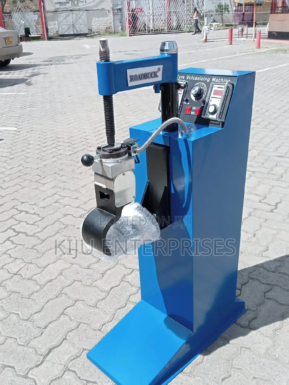 Electric Vulcanizer Available 