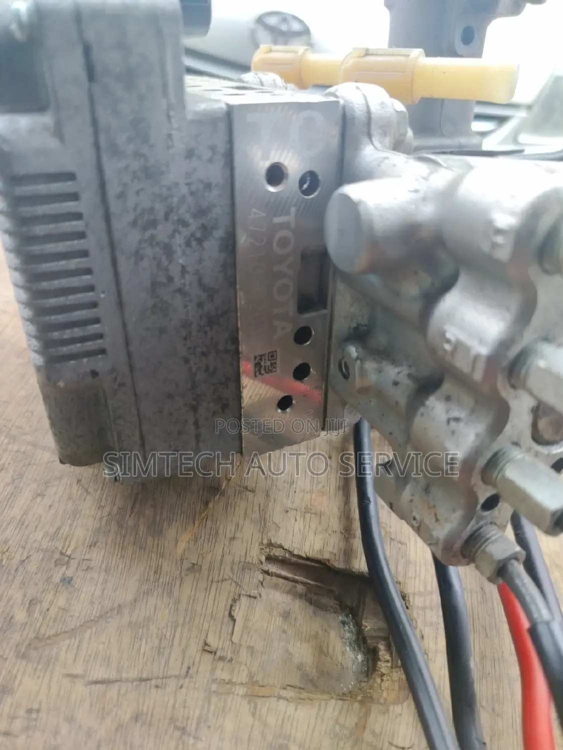 Toyota Aqua Hybrid Brake Actuator