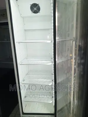 500l Display Fridge