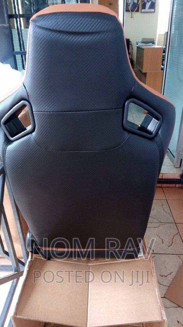 Recaro Leather Bucket Seats - thumbnail 2