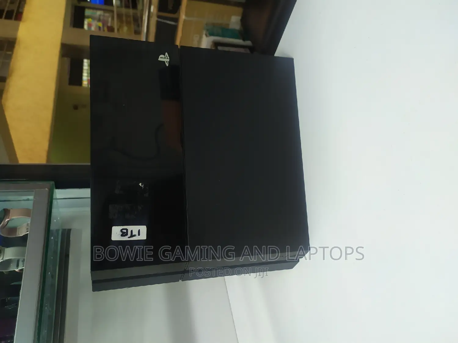 PS4 Standard Used 1TB Used