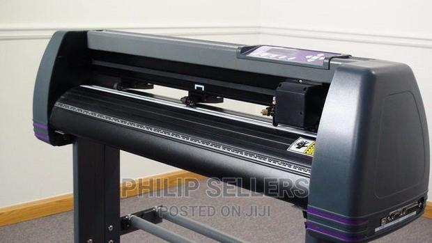 Vinyl Cutting Machines
