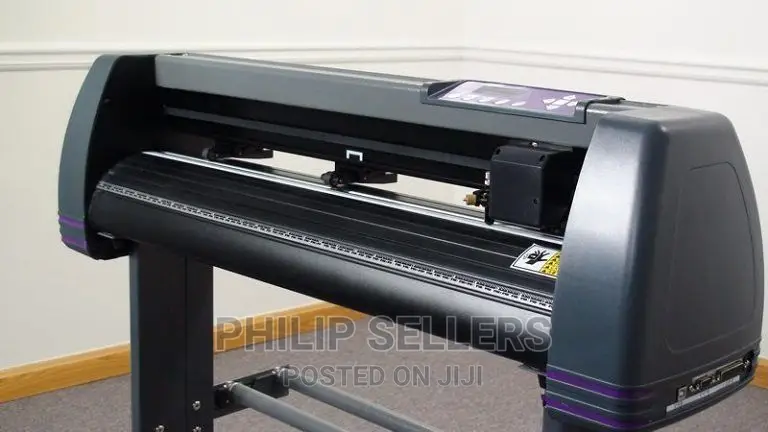 Vinyl Cutting Machines
