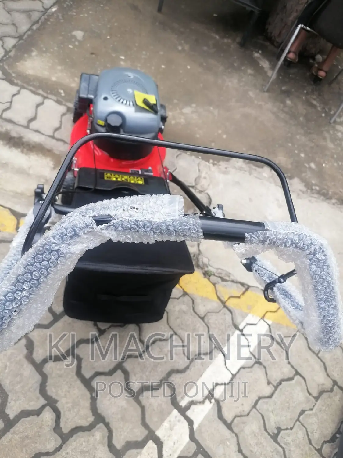 Hanseatic Gasoline Powered Lawn Mower-Quality Assured