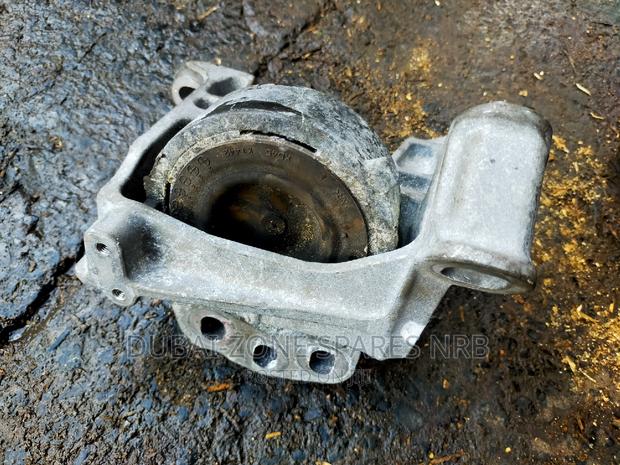 Mazda Cx5,Cx7,Cx9 Engine Mount Available Now. - thumbnail 2