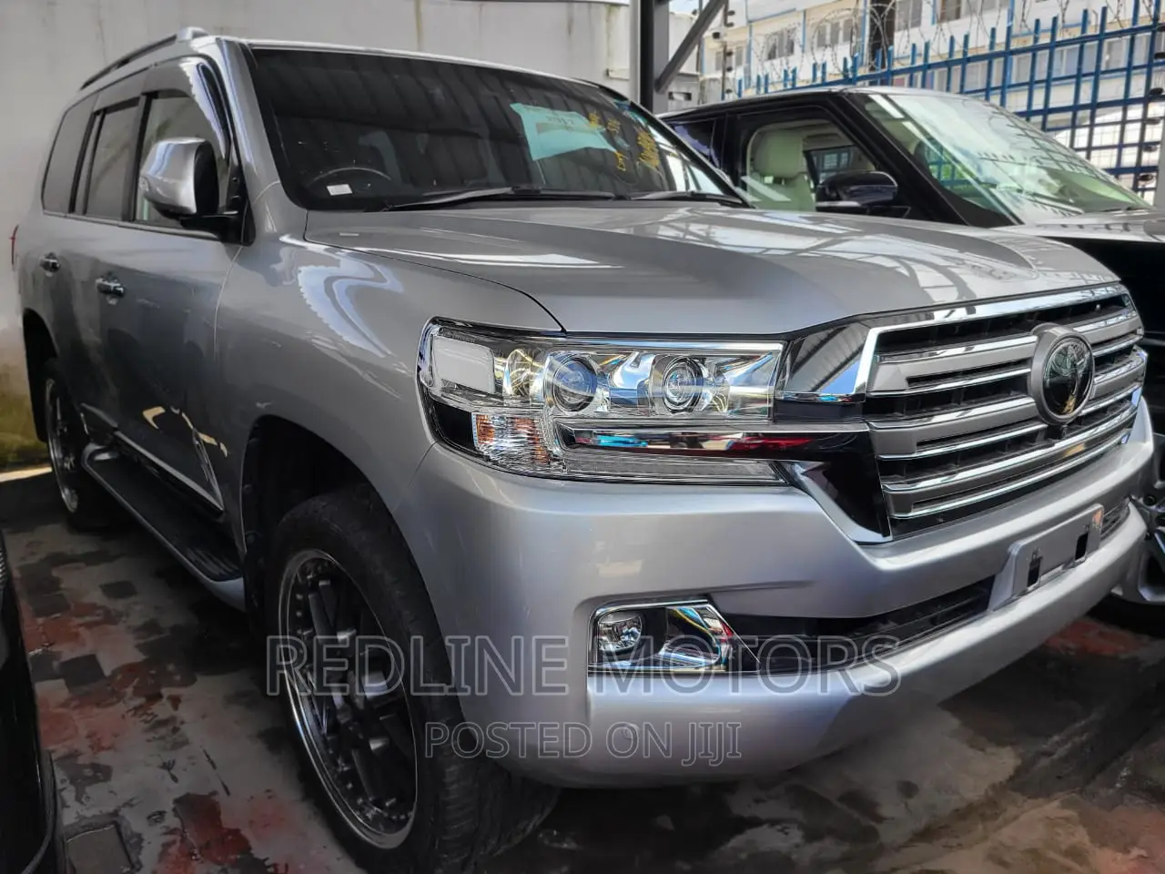 Toyota Land Cruiser 2017 Silver