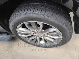 Land Rover Discovery Sport 2016 Black