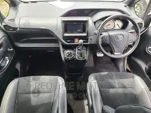 Toyota Noah 2016 White