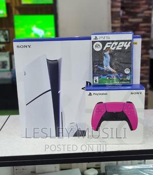 Playstation 5 Console - With Extra Pad and Fc24 - thumbnail 2
