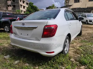 Toyota Axio 2016 Pearl