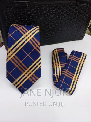 Men Checked Tie