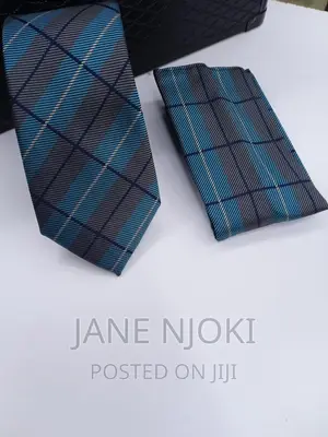 Men Checked Tie