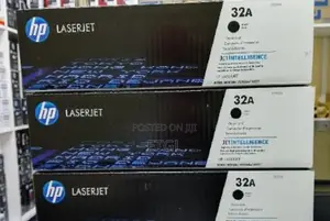 }Hp 125A Black Toner (Cb540a