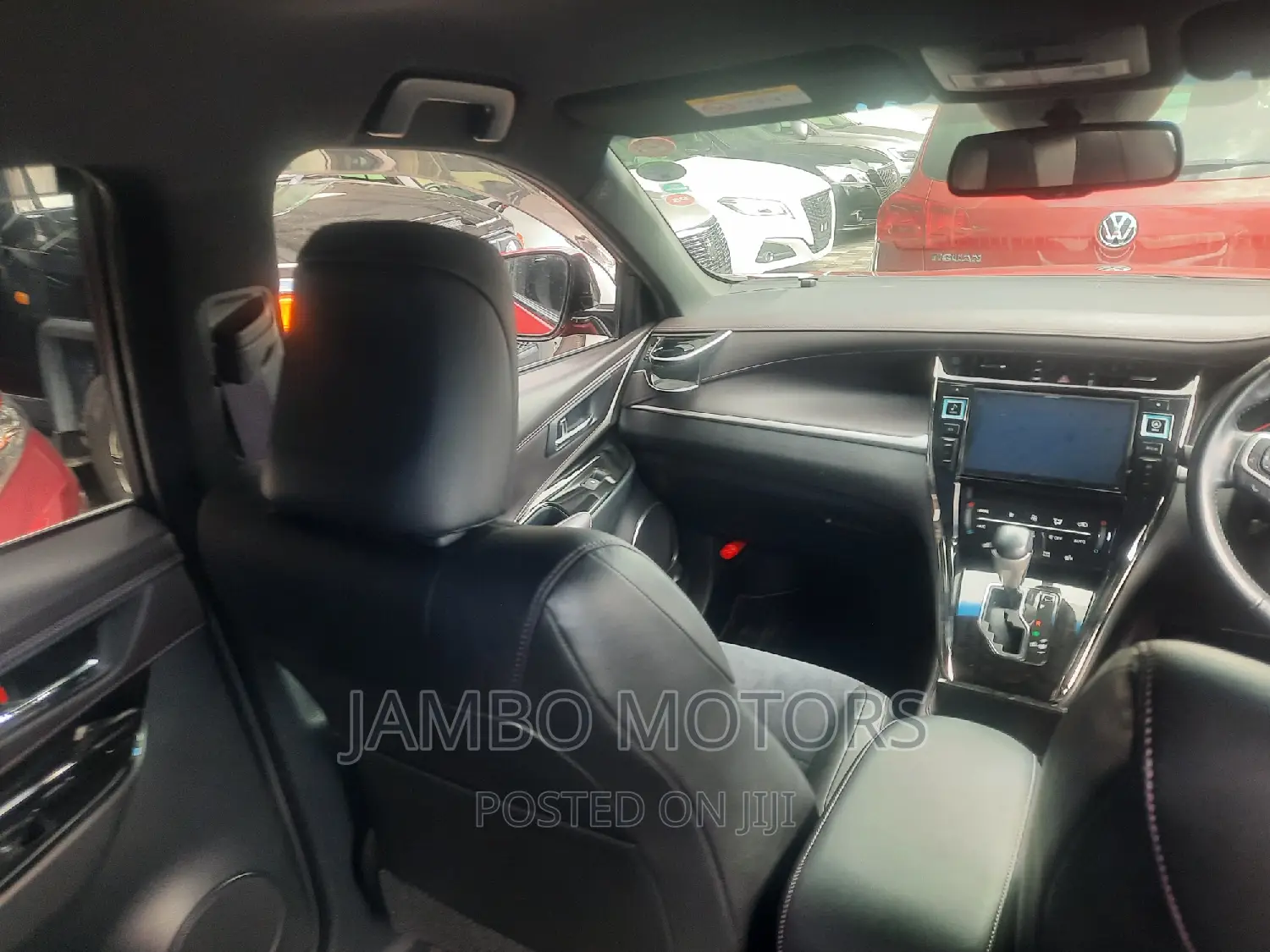 Toyota Harrier 2.0 2016 Red
