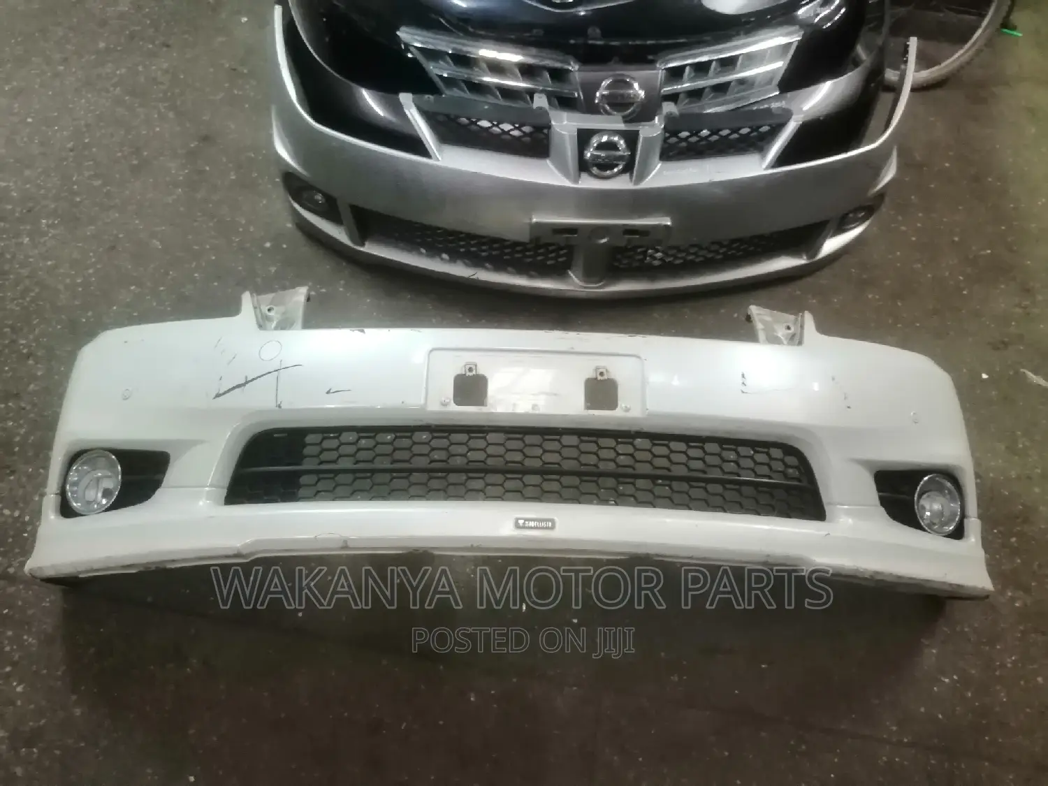 Toyota Mark X Zio 2010/2011 Front Bumper + Fogs Lamps
