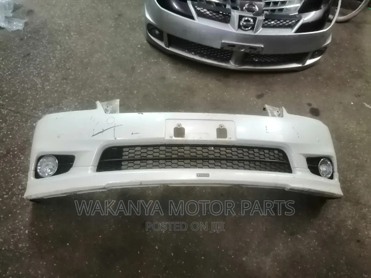 Toyota Mark X Zio 2010/2011 Front Bumper + Fogs Lamps