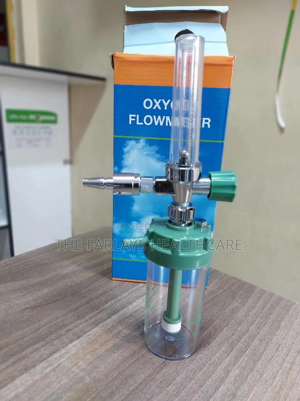 Wall Mount Regulator for Medical Oxygen. - SINGLE
