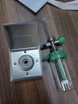 Wall Mount Oxygen Regulator and Oxygen Outlet.