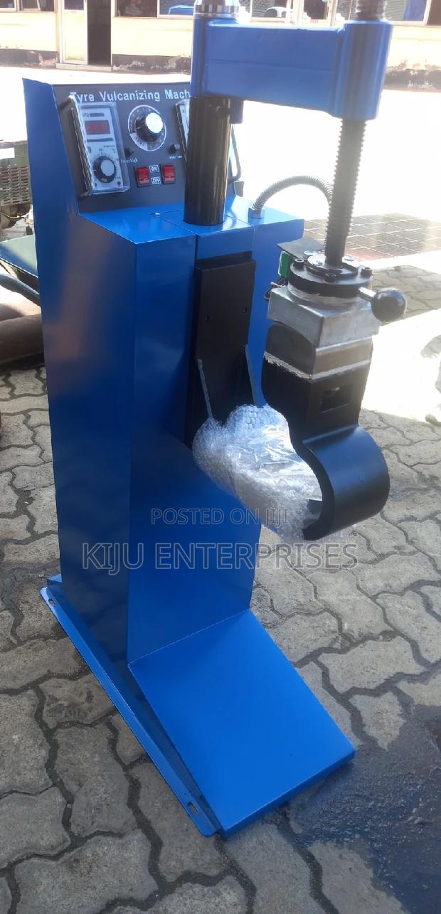 Electric Tyre Vulcanizer Machine - thumbnail 3