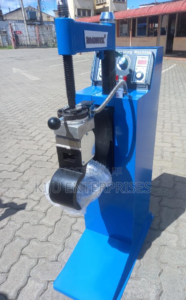 Electric Tyre Vulcanizer Machine - thumbnail 4