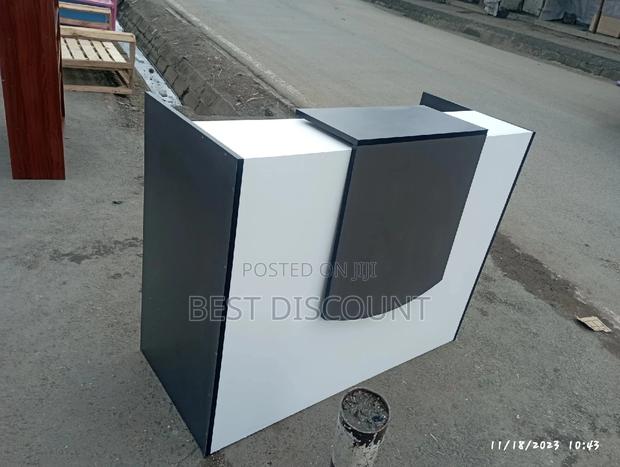 Office Reception Desk - main view